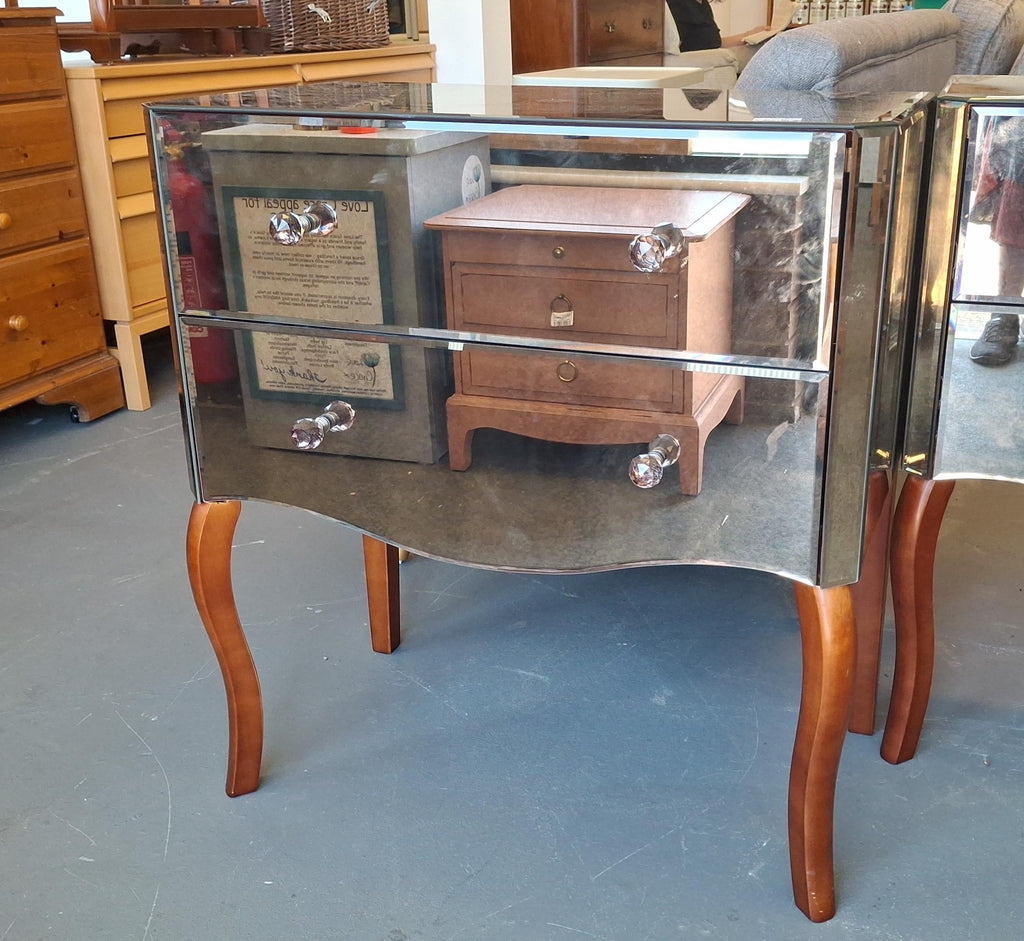 Mirrored drawers