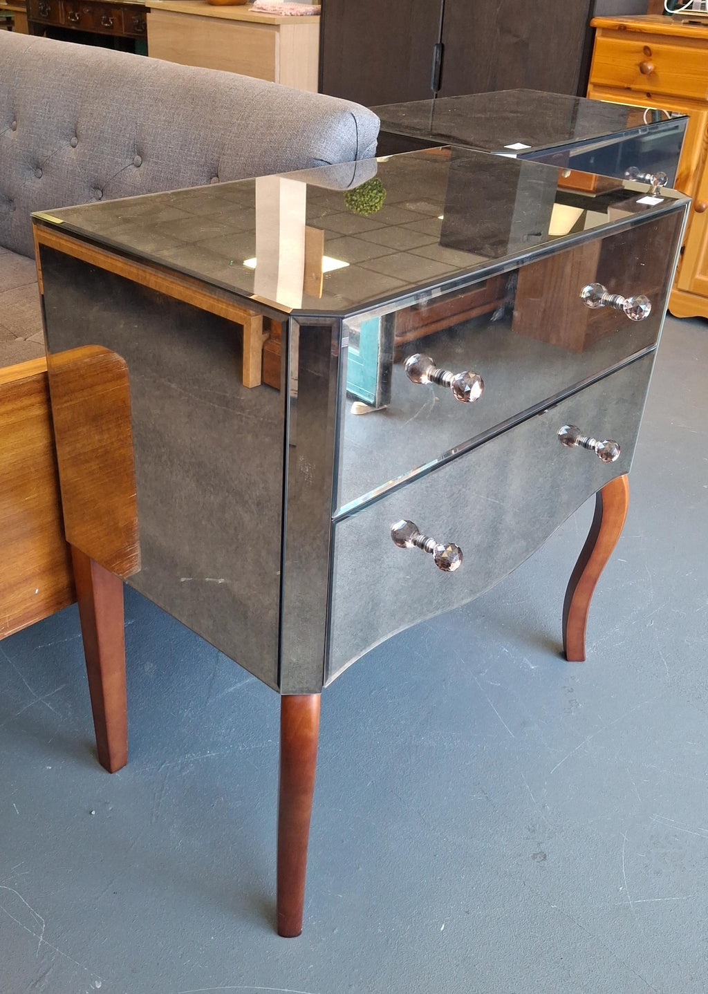 Mirrored drawers