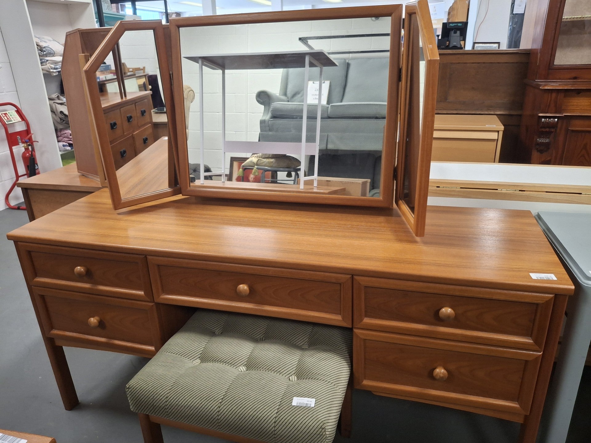 Mid century dressing table