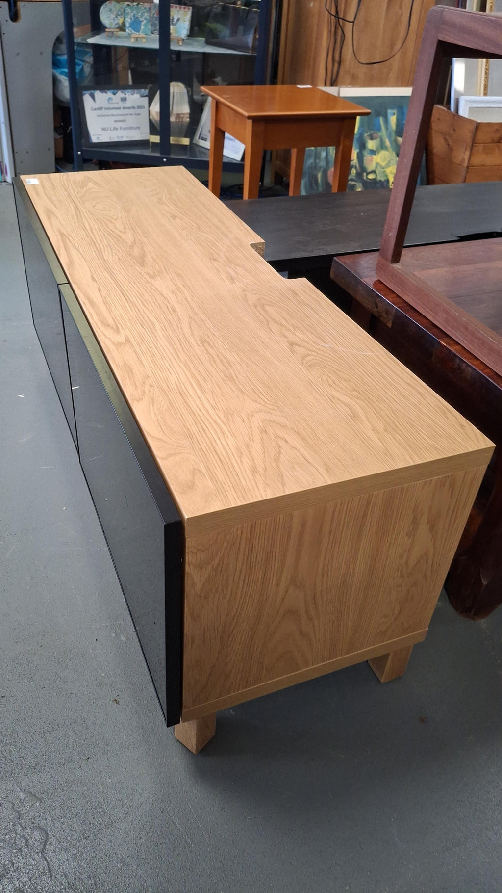 Tv cabinet