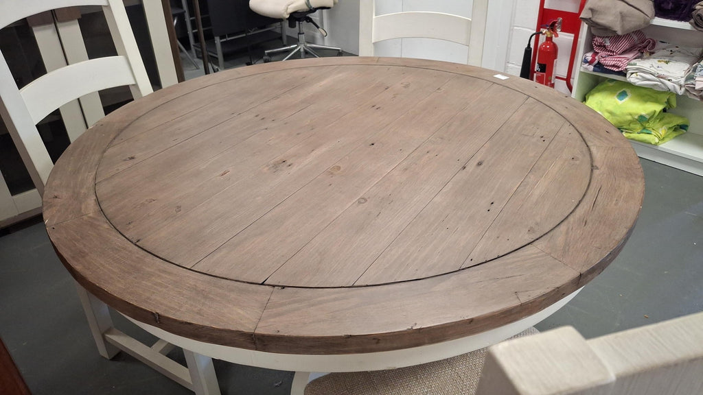 Dining table set