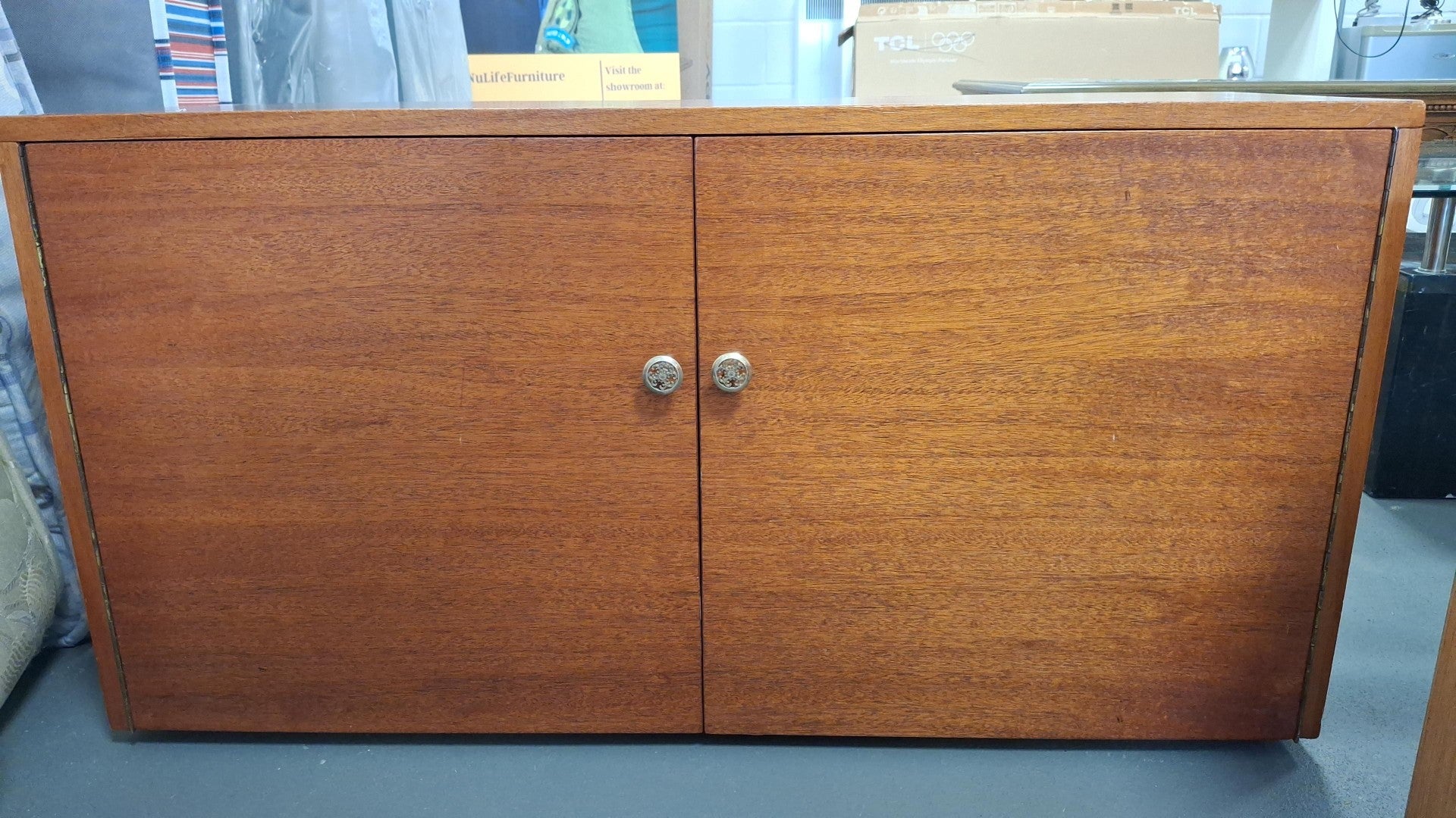 Cabinet on wheels