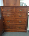 Georgian chest of drawers