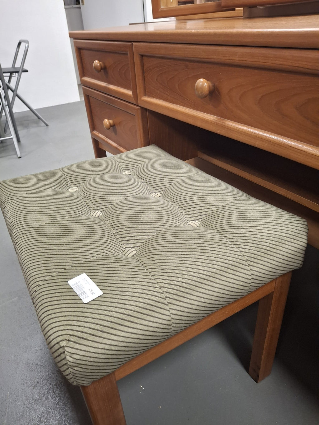 Mid century dressing table
