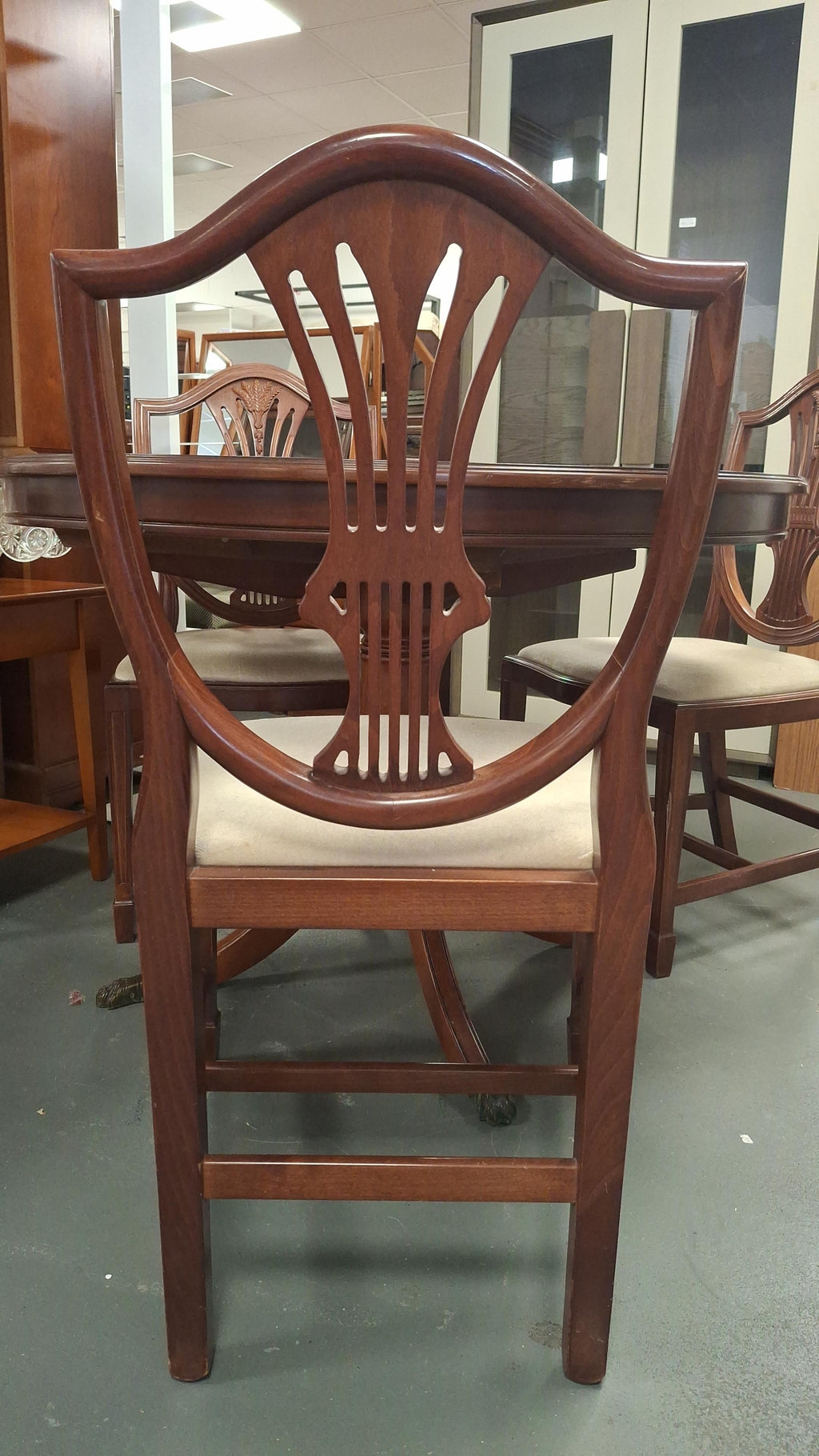 Beautiful mahogany table